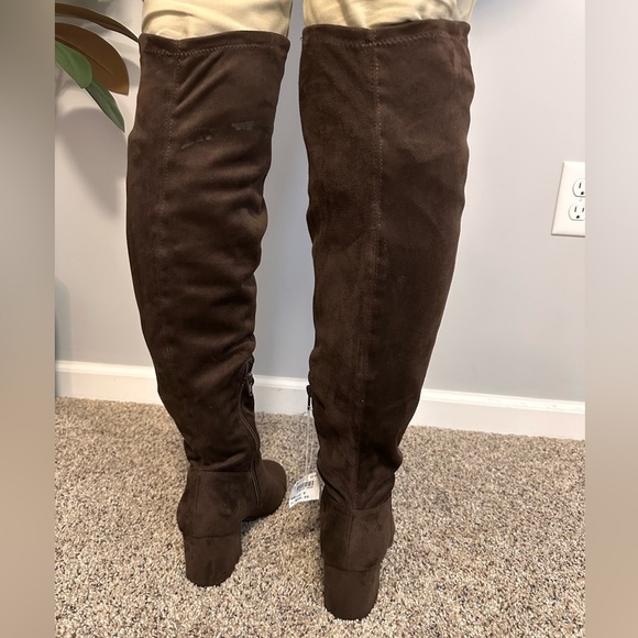 ✨ Christian Siriano Chocolate Samiya Over-the-Knee Boot ✨ - Picture 5 of 16